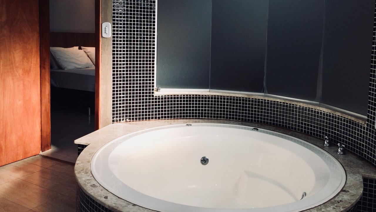 Cast Comfort Hotel Paranaíba Eksteriør billede