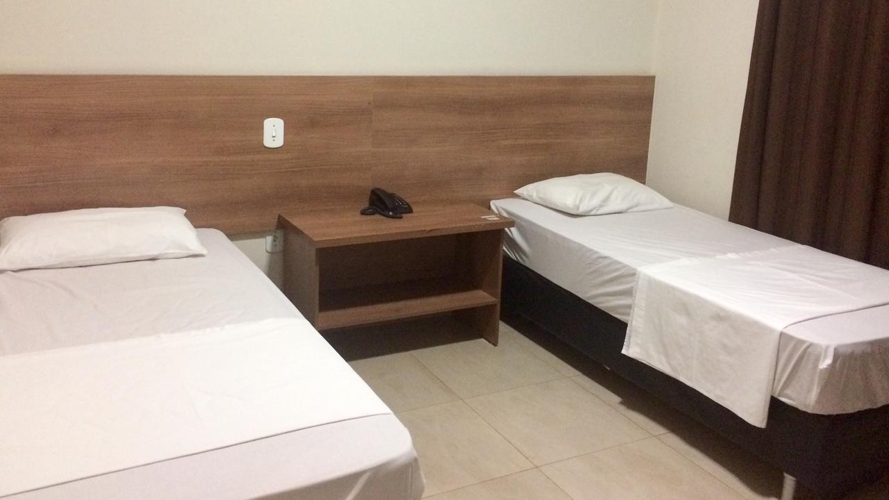 Cast Comfort Hotel Paranaíba Eksteriør billede