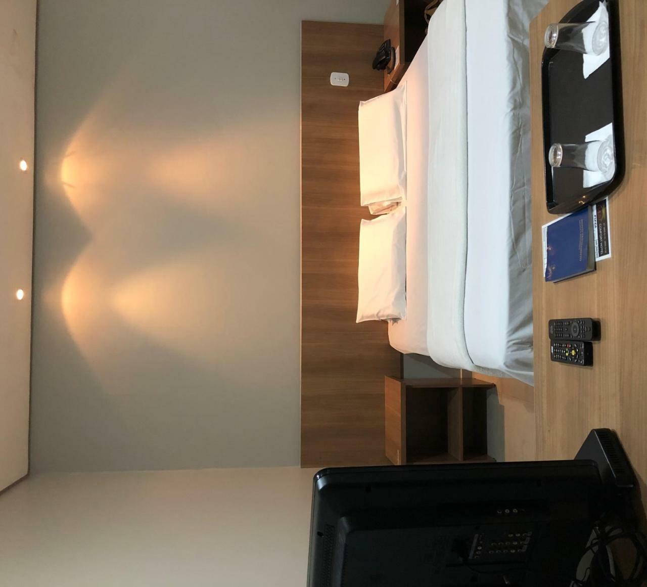 Cast Comfort Hotel Paranaíba Eksteriør billede